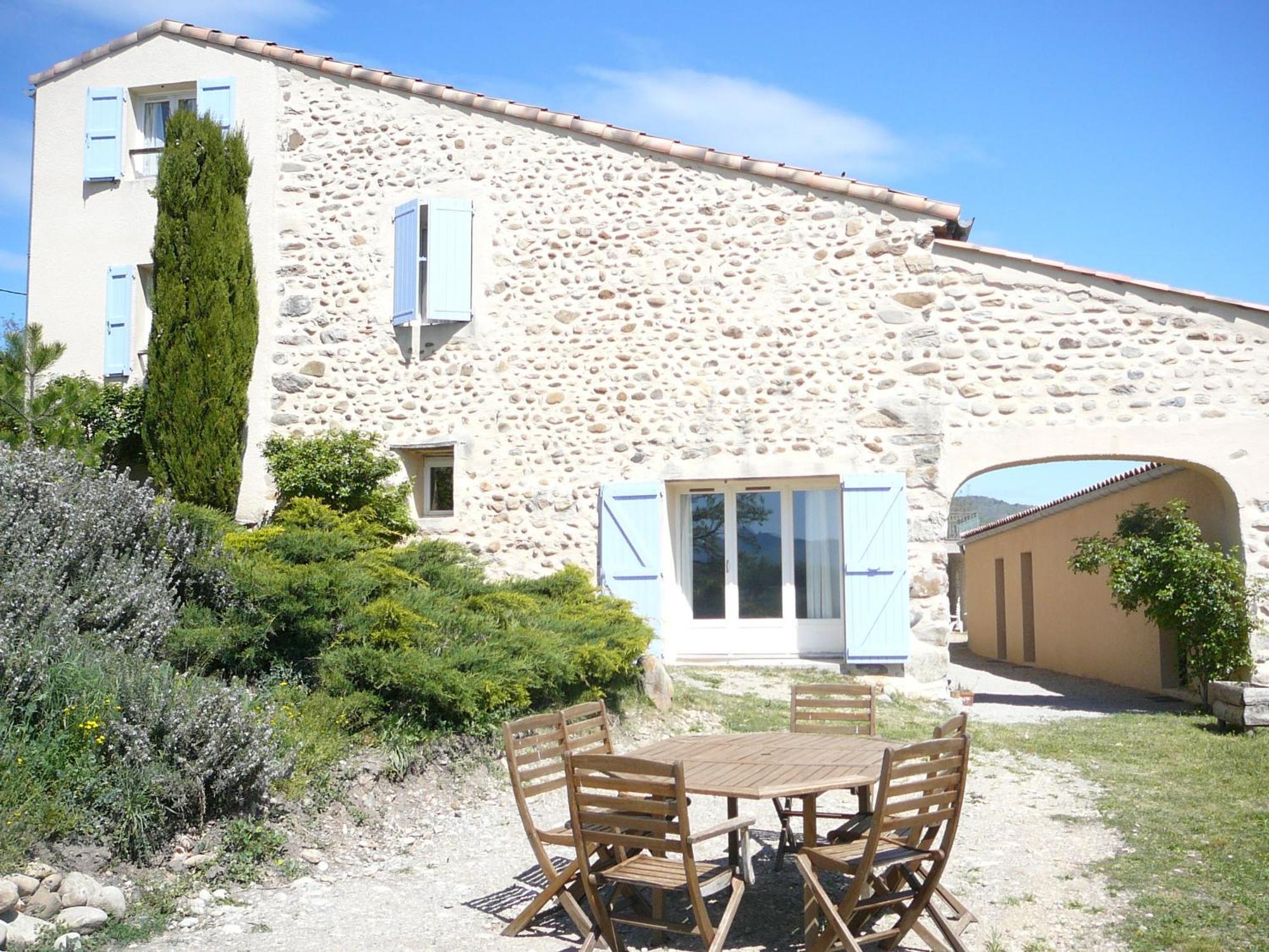 Bed and Breakfast La Ferme De Valauris Sisteron Exteriér fotografie